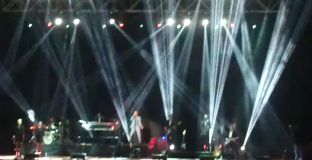 John Legend blowing the crowd away!